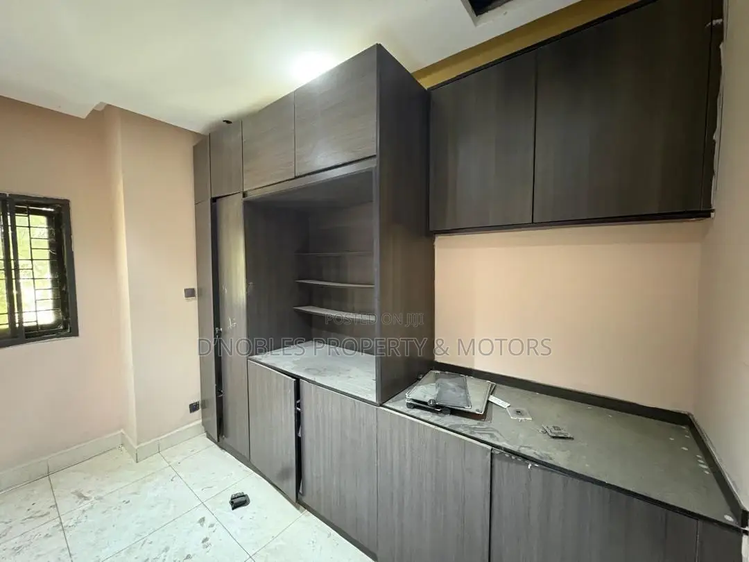 4bdrm Duplex in Idu for rent in Idu