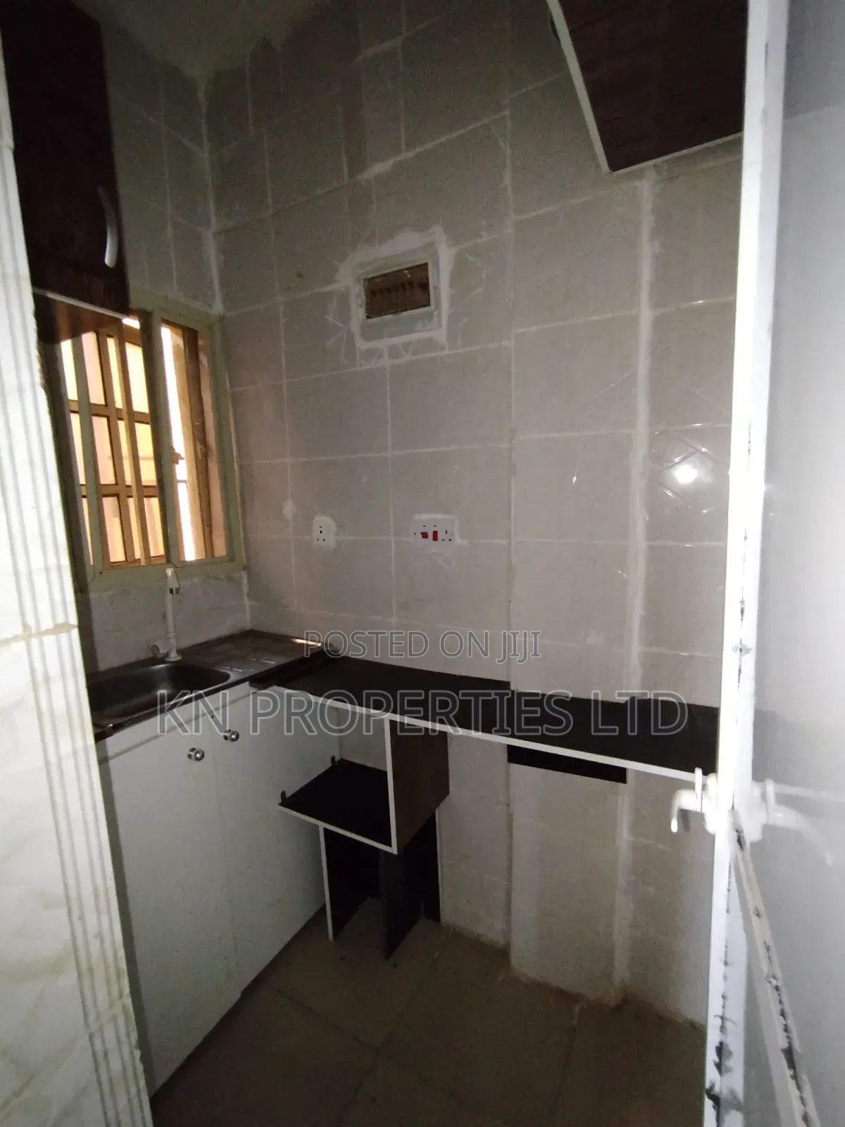 1bdrm Block of Flats in Area 1 for rent in Area 1