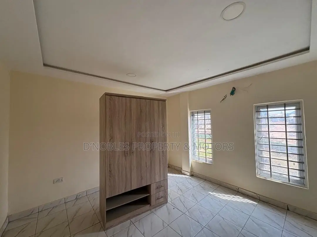 3bdrm Block of Flats in Idu for rent in Idu