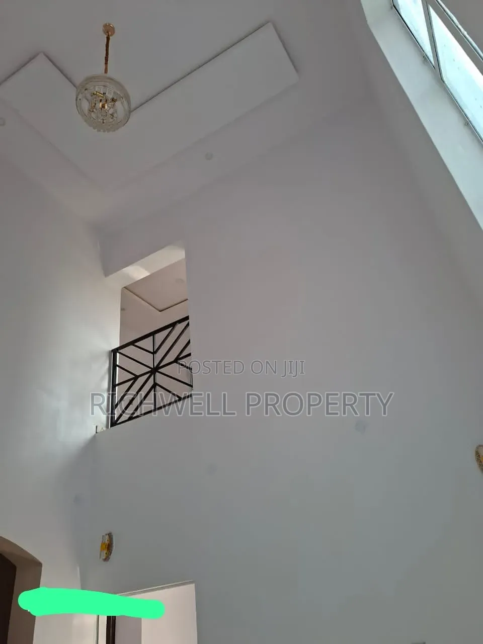 3bdrm Duplex in Kolapo Ishola Estate, Akobo for rent in Akobo