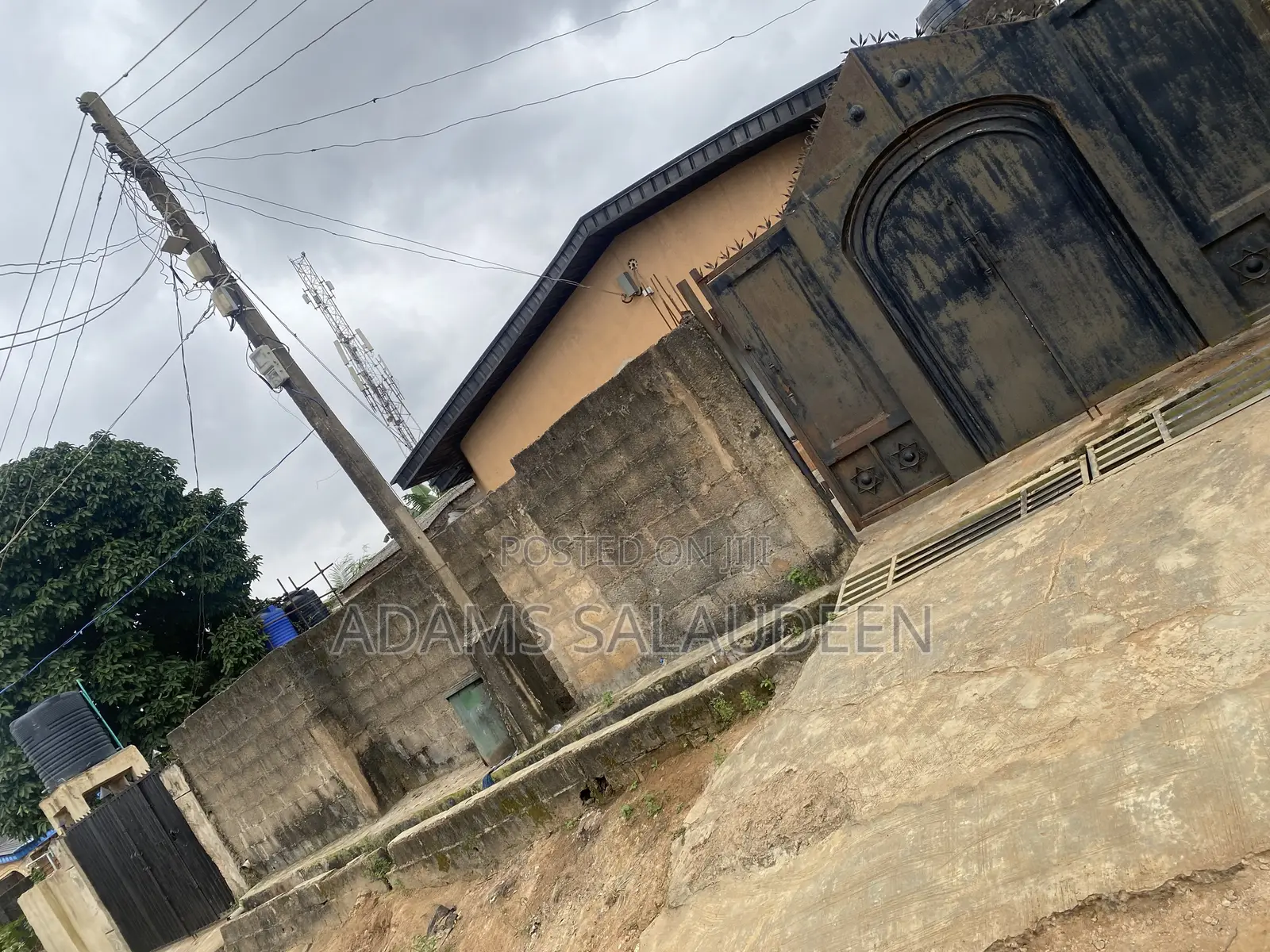 3bdrm Bungalow in Iyana Ekoro, Abule Egba for sale in Abule Egba