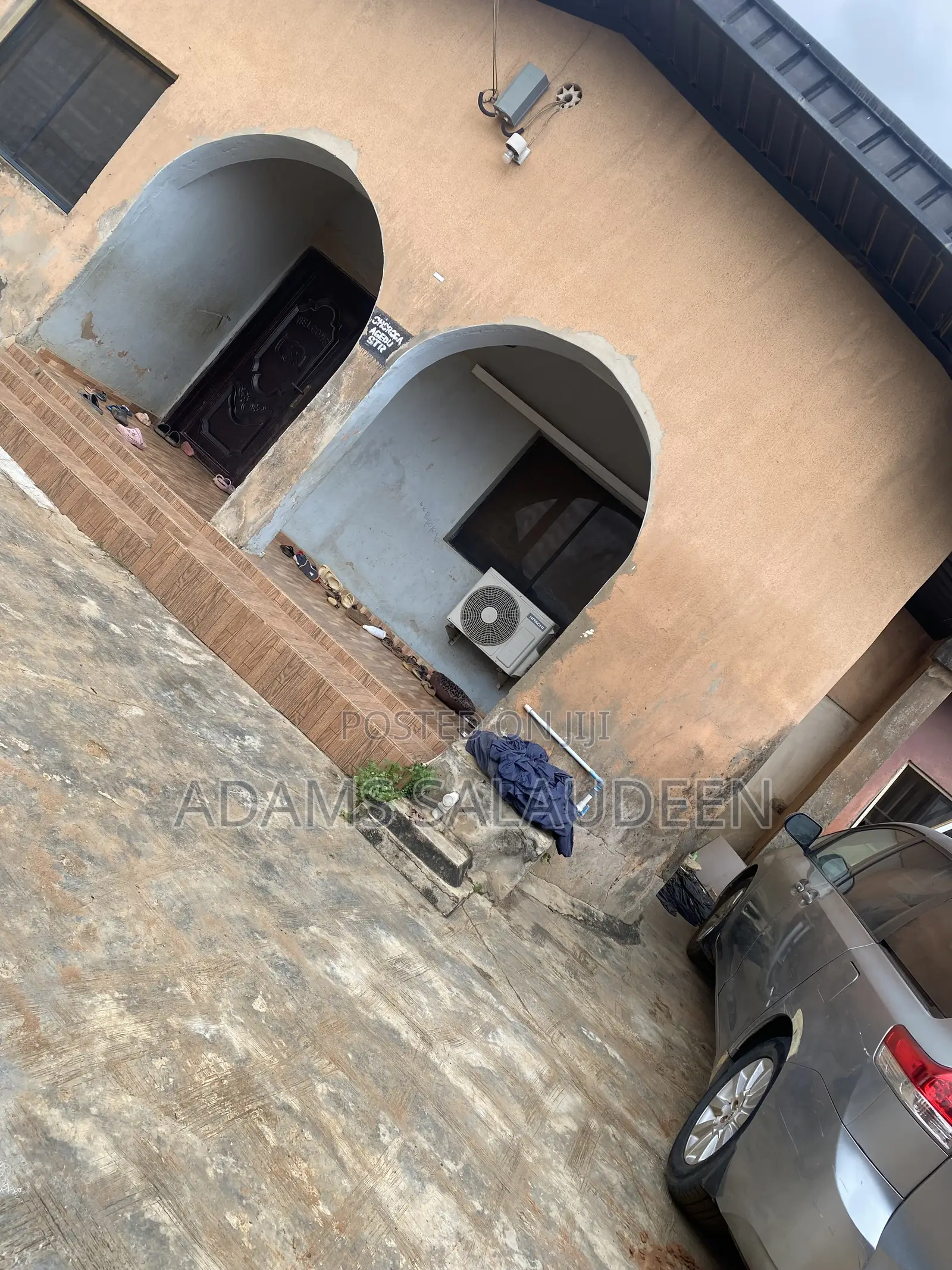 3bdrm Bungalow in Iyana Ekoro, Abule Egba for sale in Abule Egba