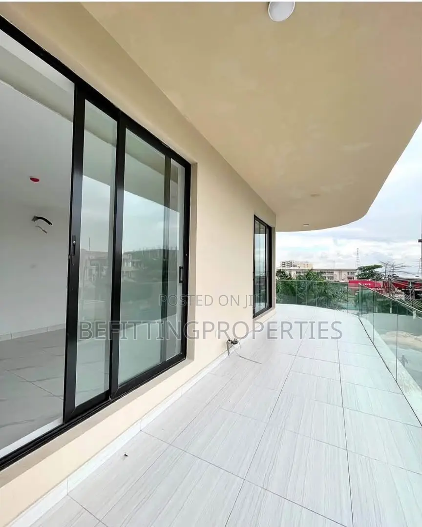 3bdrm Apartment in Lekki for sale in Lekki
