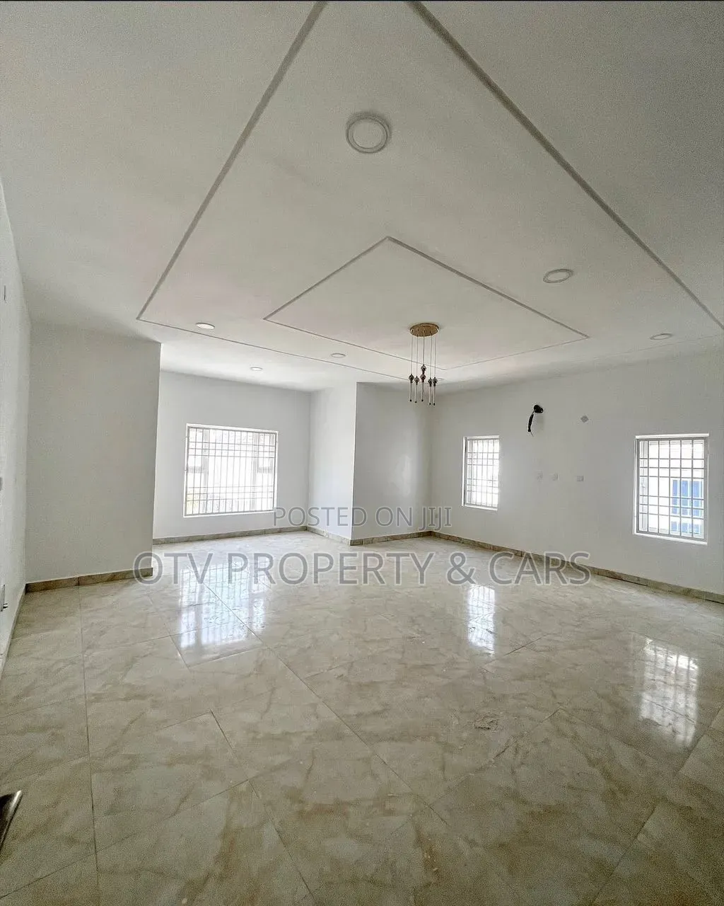 5bdrm Duplex in Guzape District for sale in Guzape District