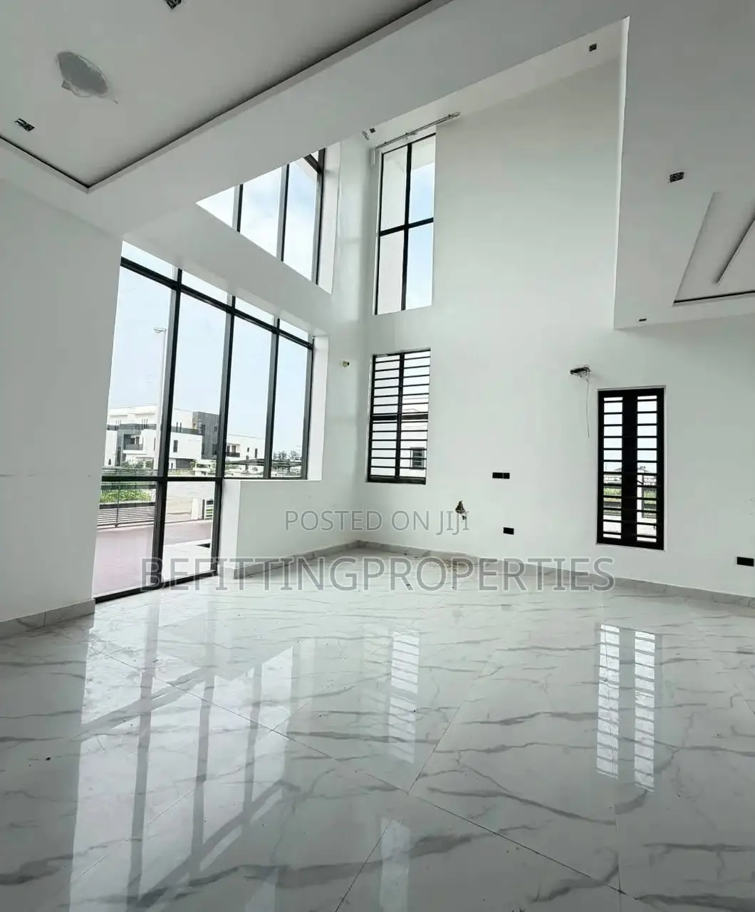 5bdrm Duplex in Ajah for sale in Ajah