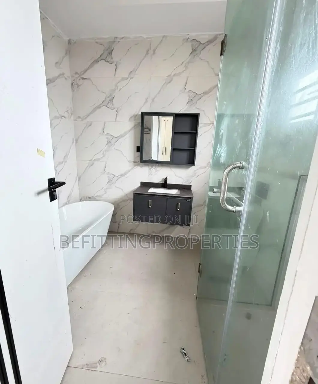 5bdrm Duplex in Ajah for sale in Ajah