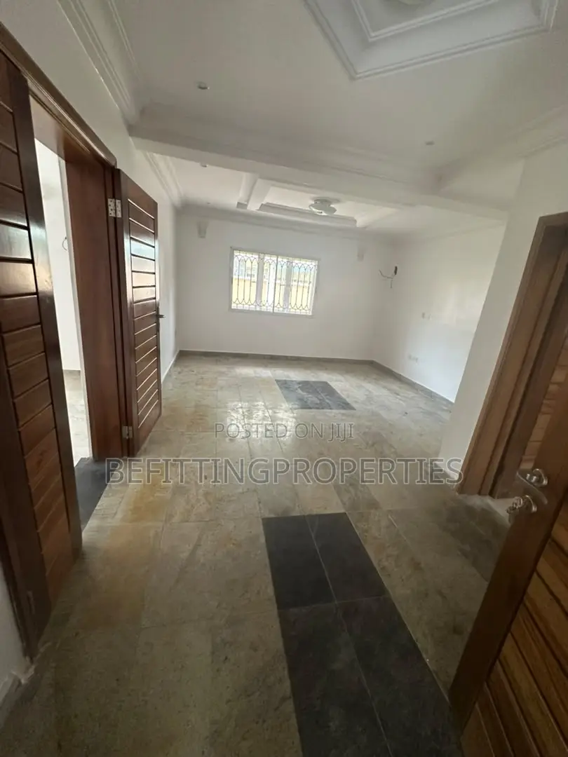 4bdrm Duplex in Banana Island for rent in Banana Island