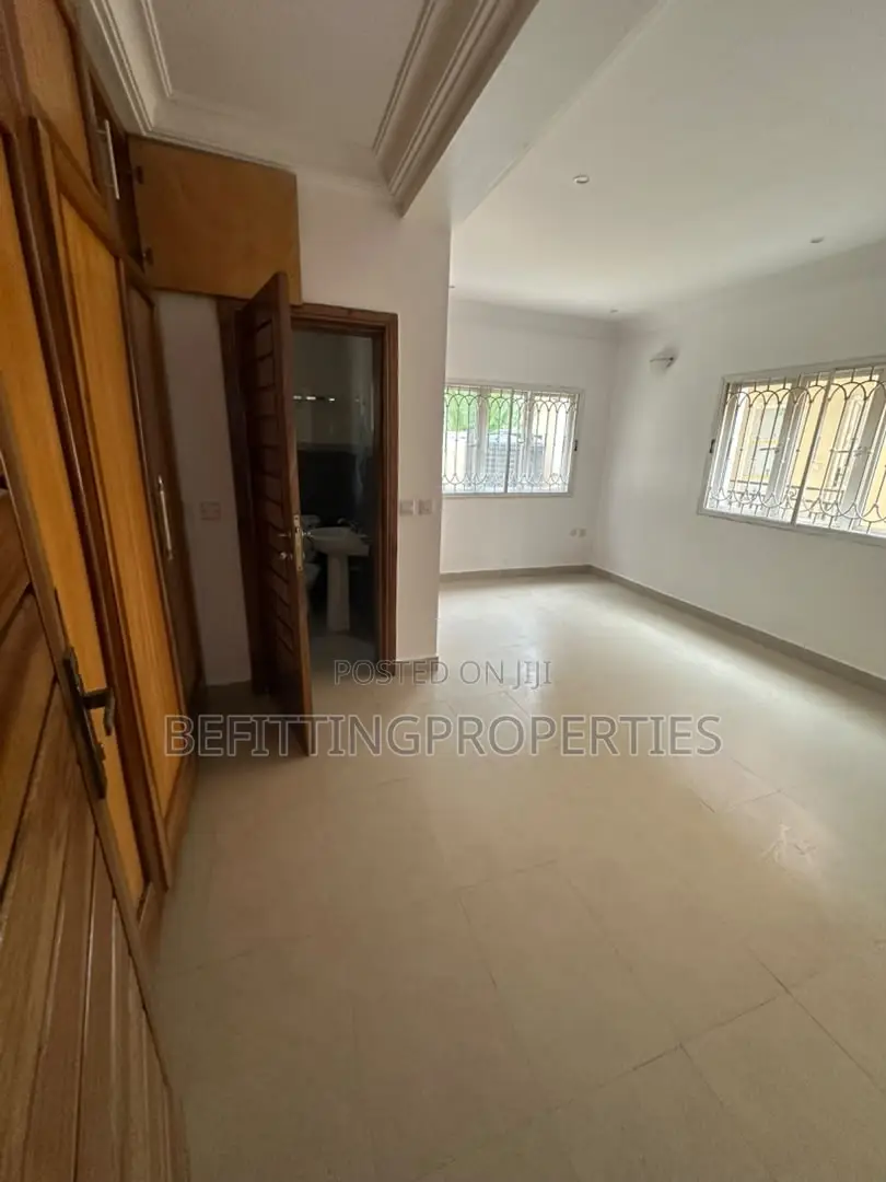4bdrm Duplex in Banana Island for rent in Banana Island