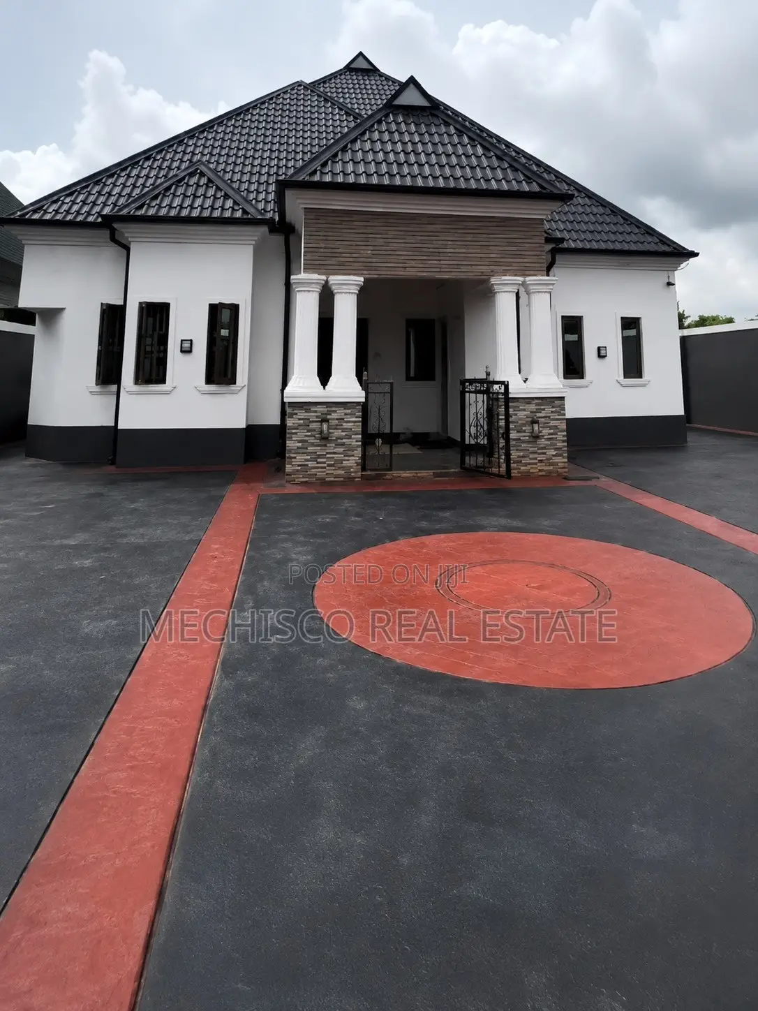 3bdrm Bungalow in Eneka for sale in Eneka