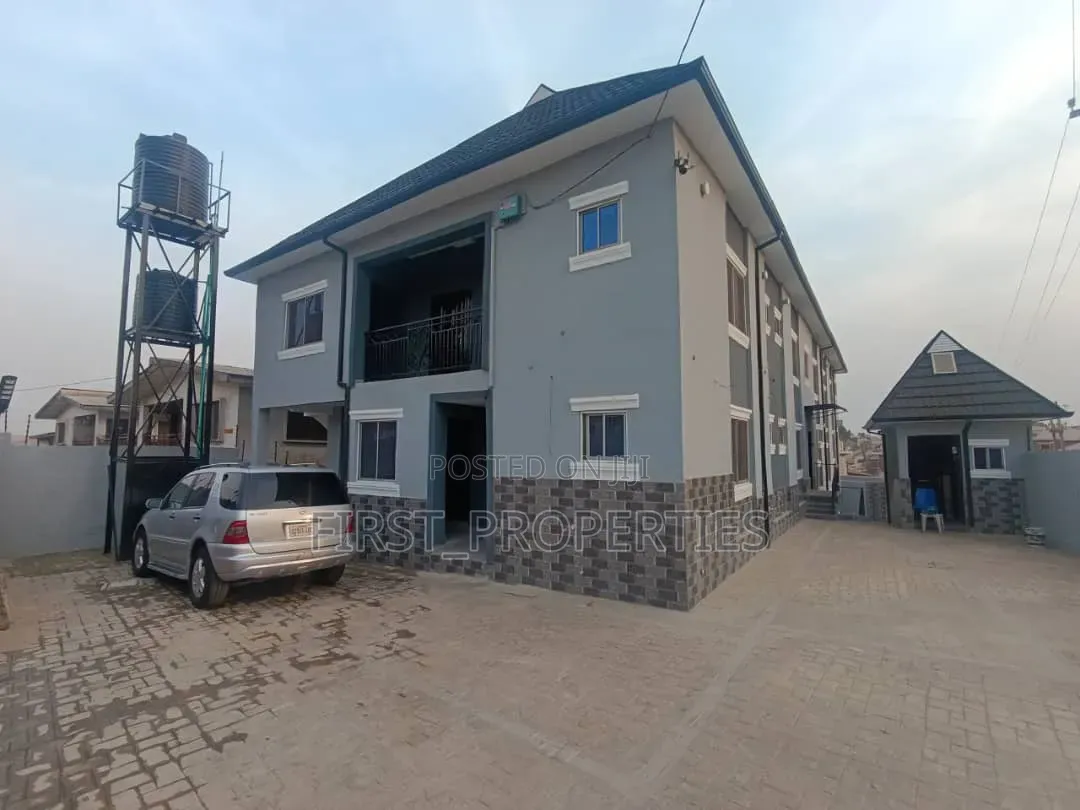 3bdrm Block of Flats in Felele, CHallenge / Ibadan for rent in CHallenge / Ibadan
