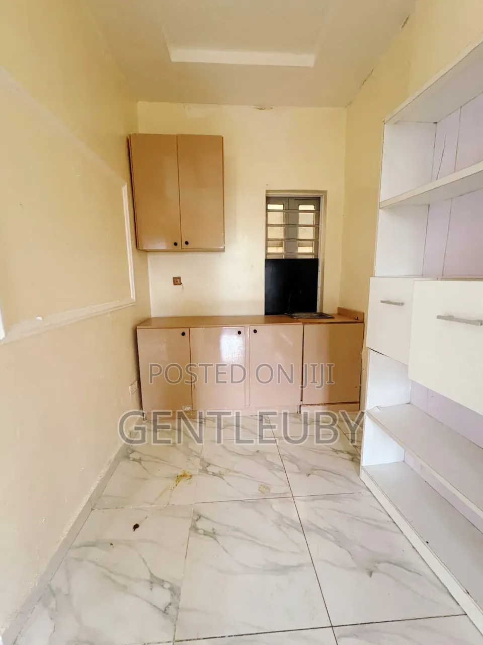 Studio Apartment in Lcc, Lekki Phase 1 for rent in Lekki Phase 1