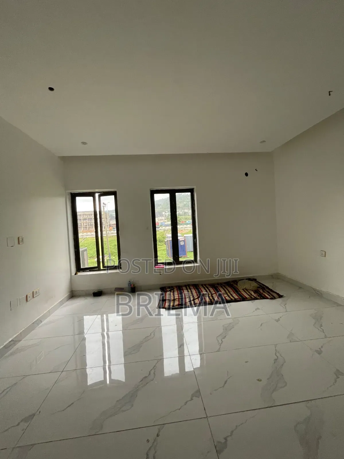 4bdrm Duplex in Jahi for sale in Jahi