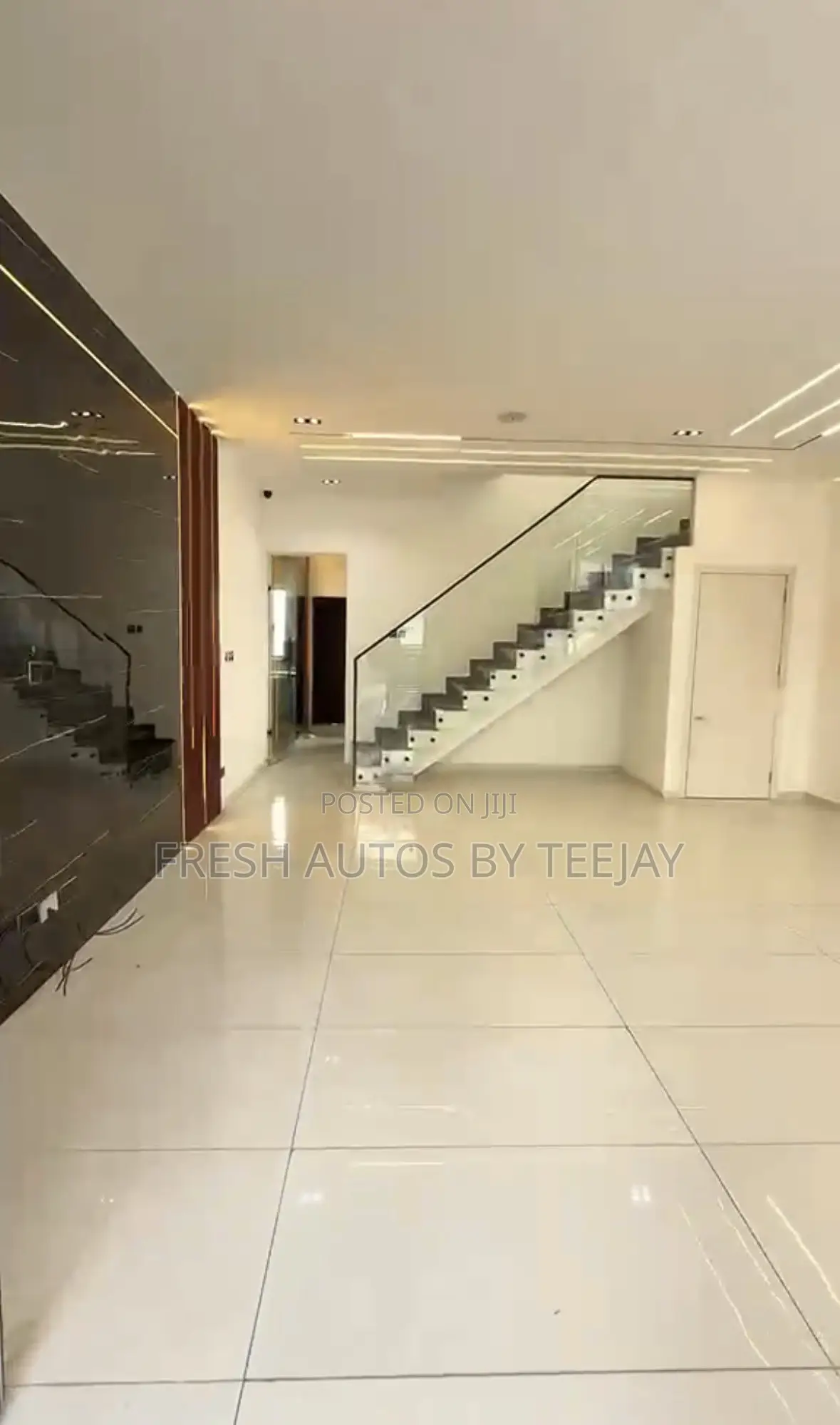 4bdrm Duplex in Lekki Phase1 Estate for sale in Lekki Phase 1