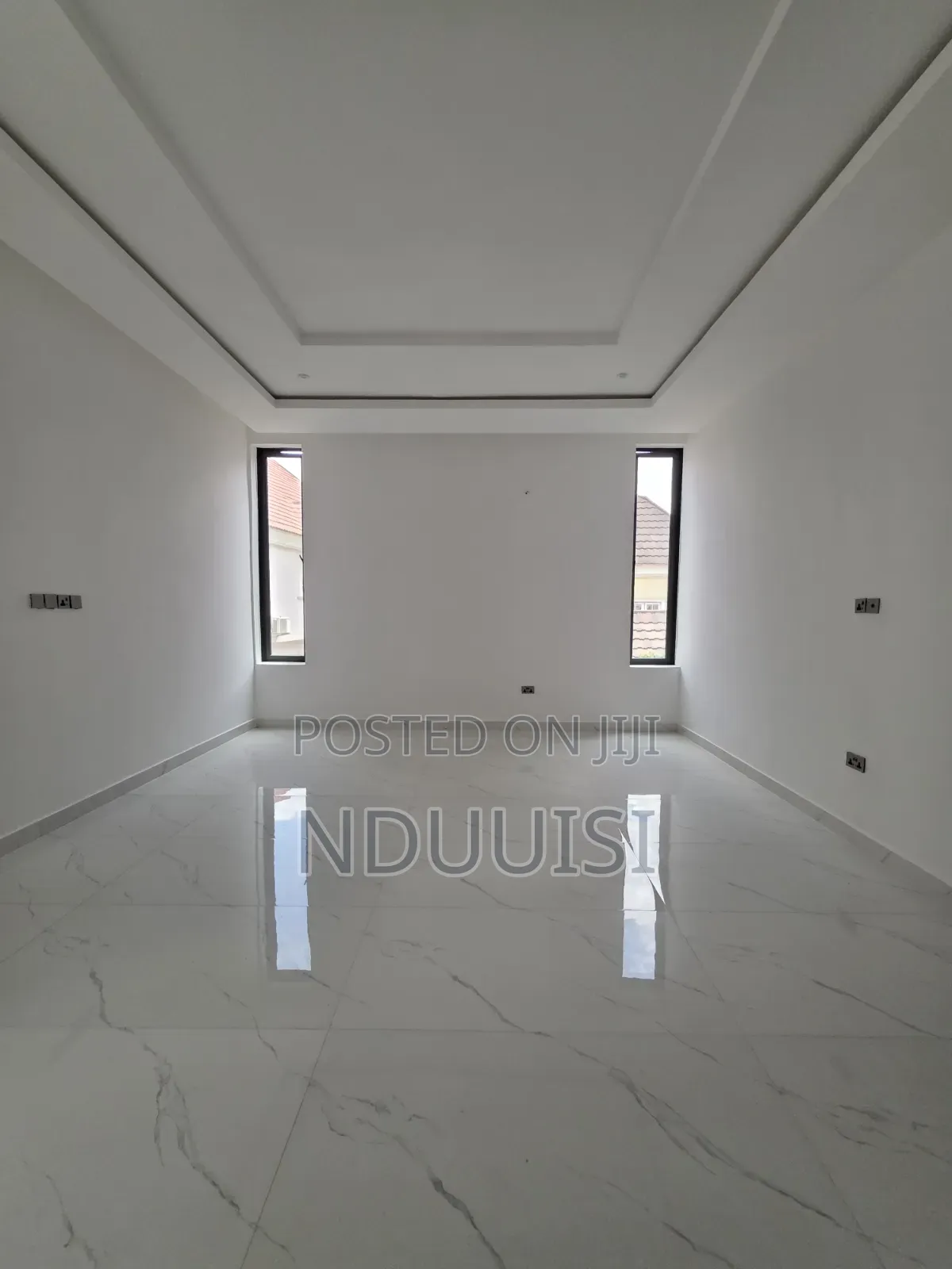 5bdrm Duplex in Apo Resettlement for sale in Apo Resettlement