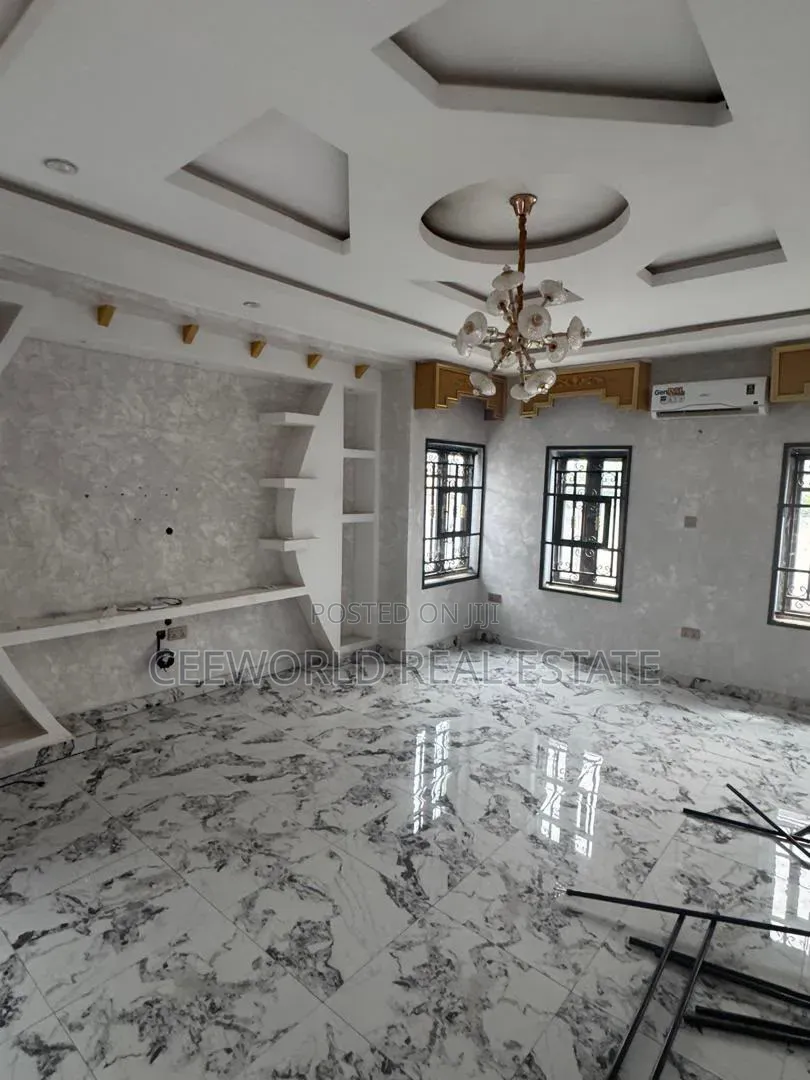 4bdrm Bungalow in Iletuntun Nihort, Idishin for rent in Idishin