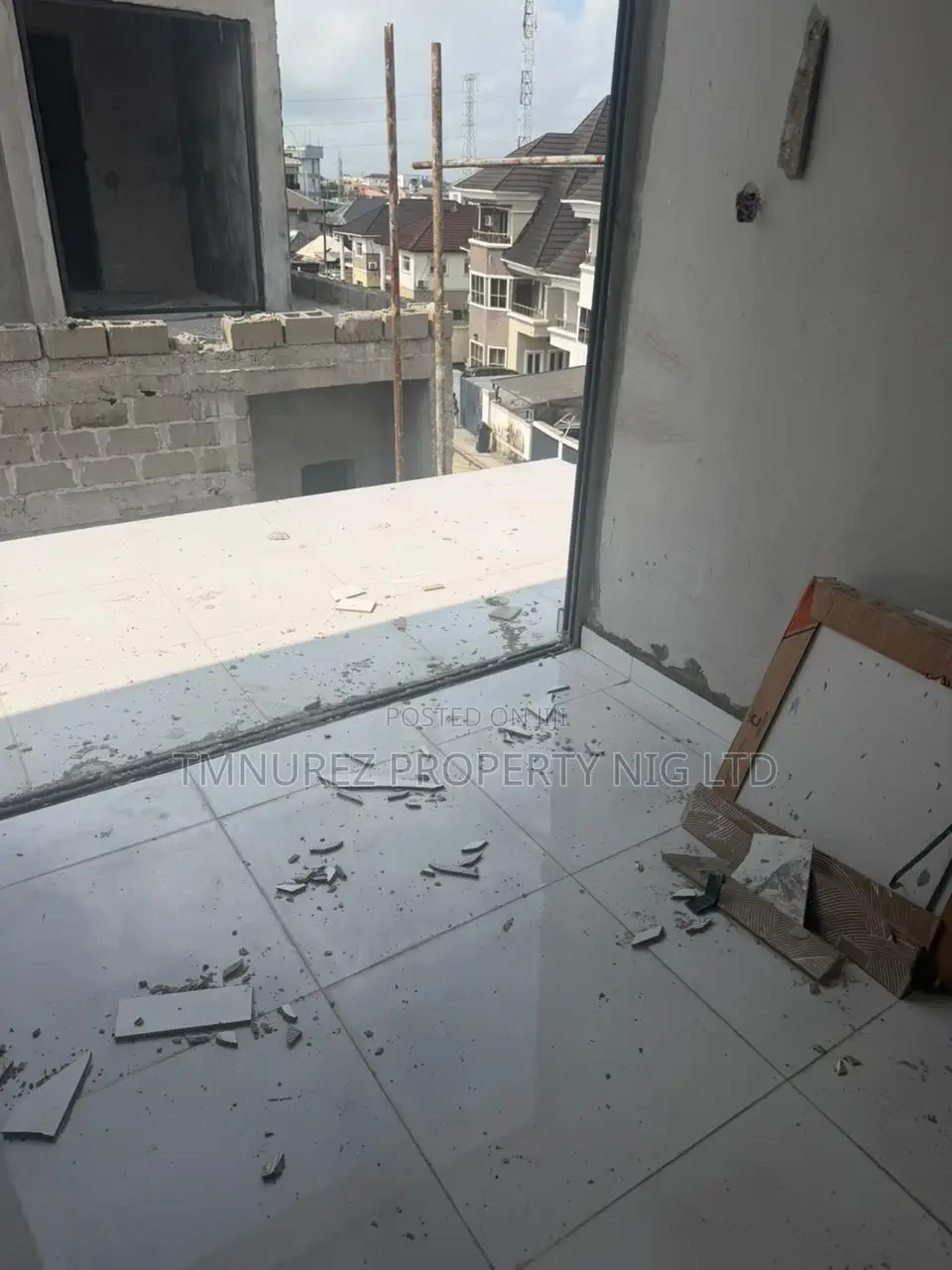 4bdrm Duplex in Ikota for sale in Ikota