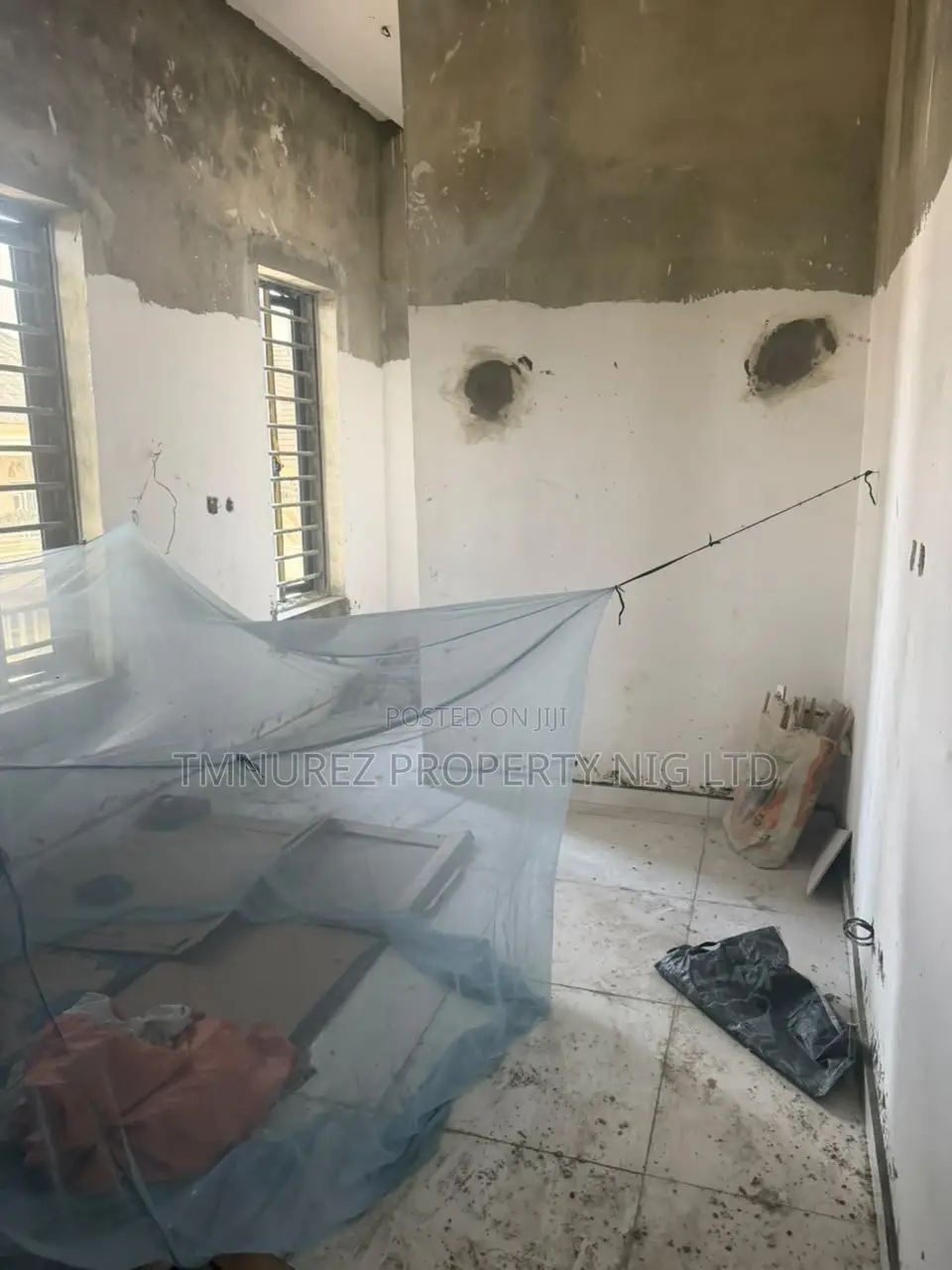 4bdrm Duplex in Ikota for sale in Ikota