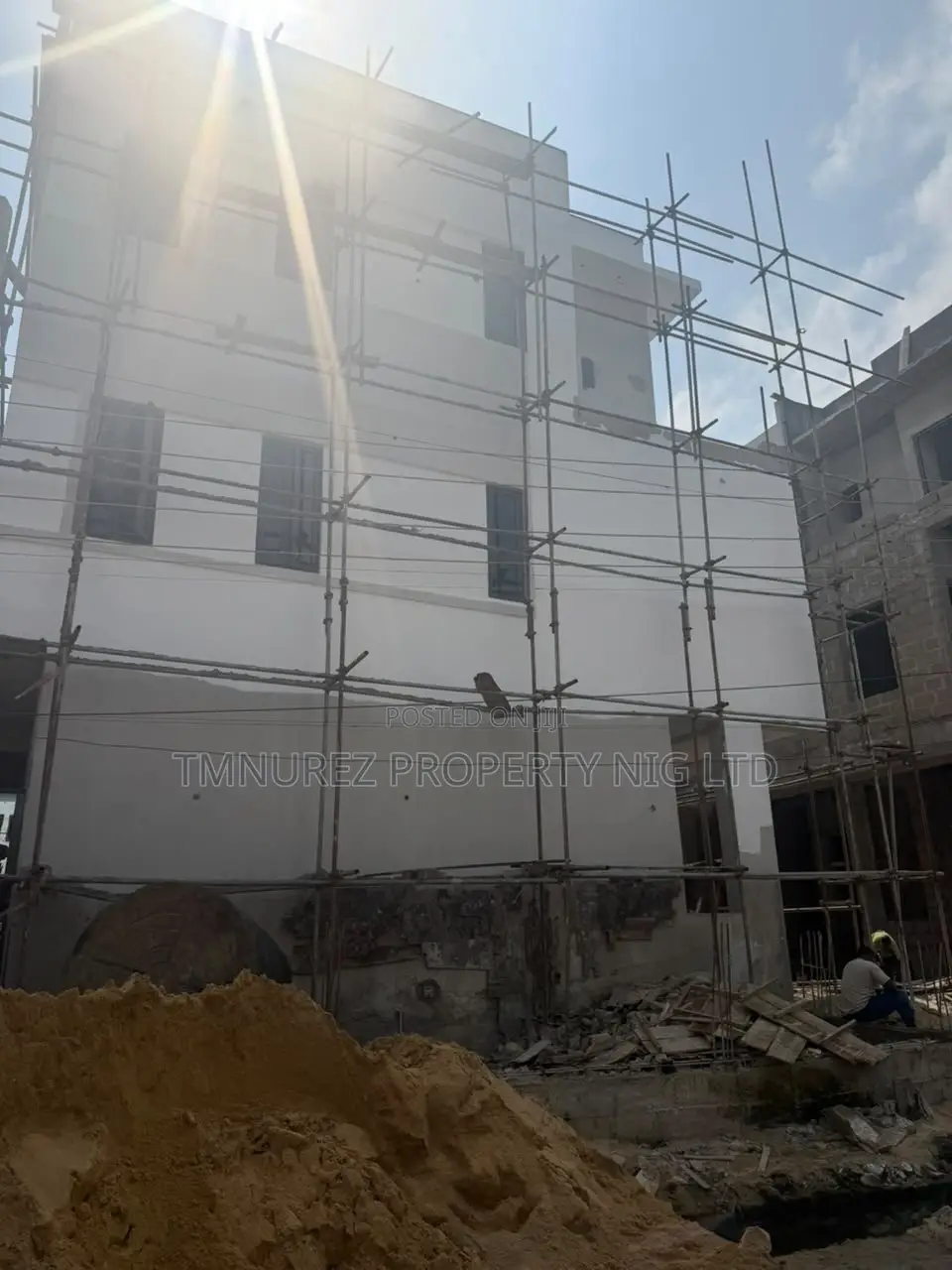 4bdrm Duplex in Ikota for sale in Ikota