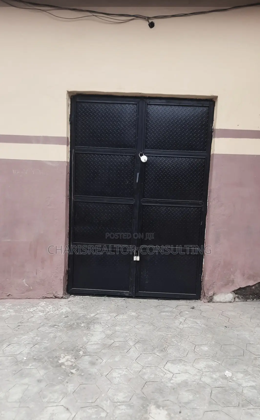 Mini Warehouse Shops in Iwo Road