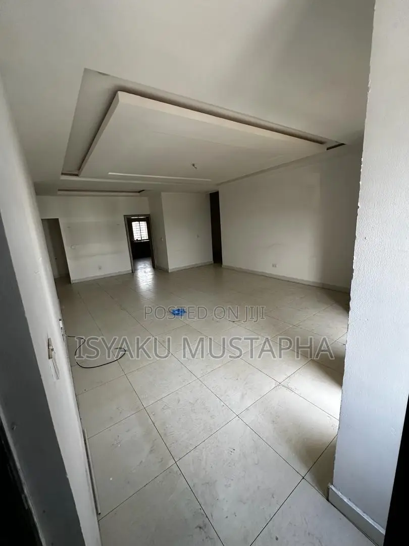 3bdrm Block of Flats in Life Camp for sale in Life Camp
