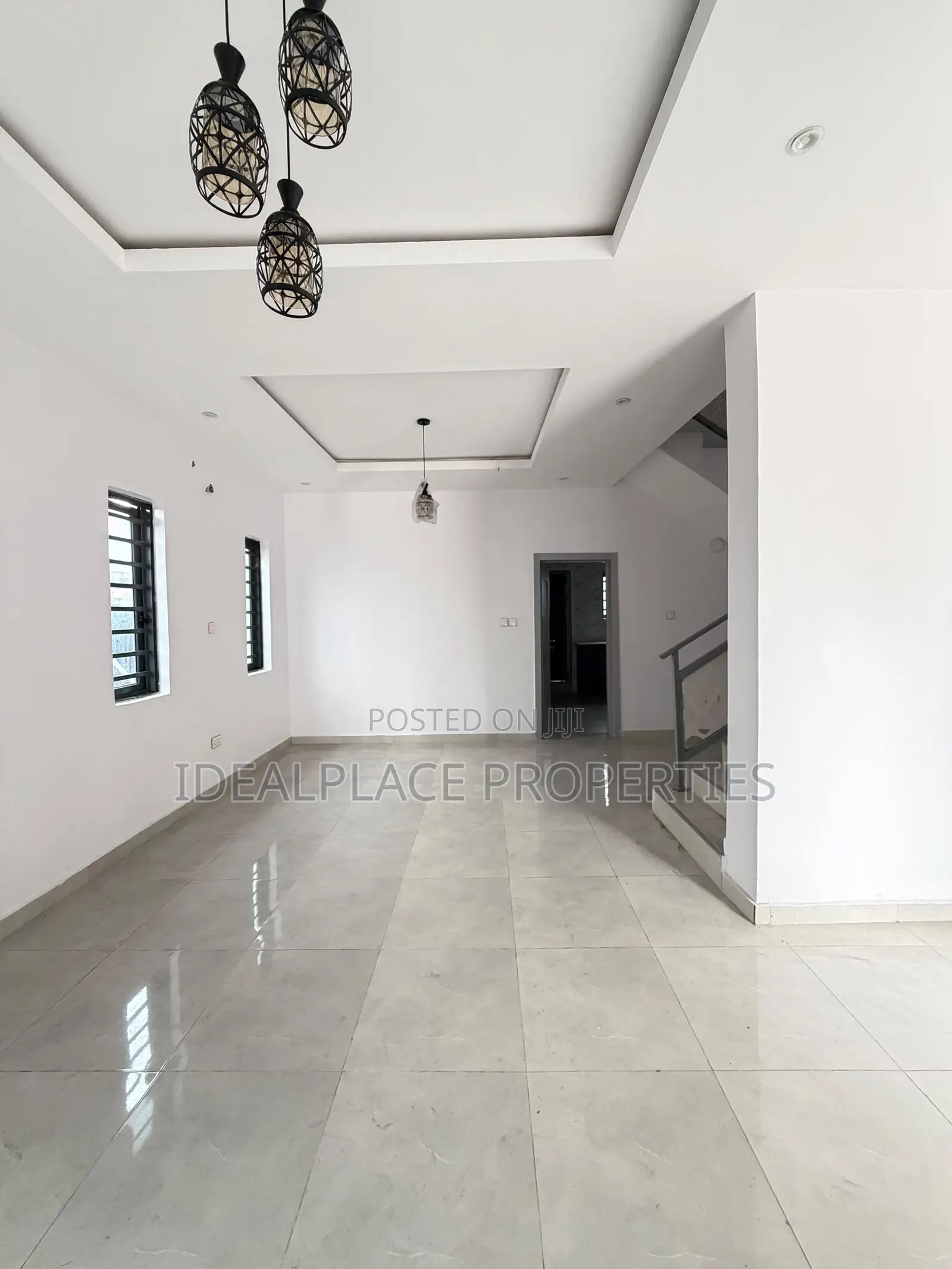4bdrm Duplex in Lekki Phase 1 for sale in Lekki Phase 1