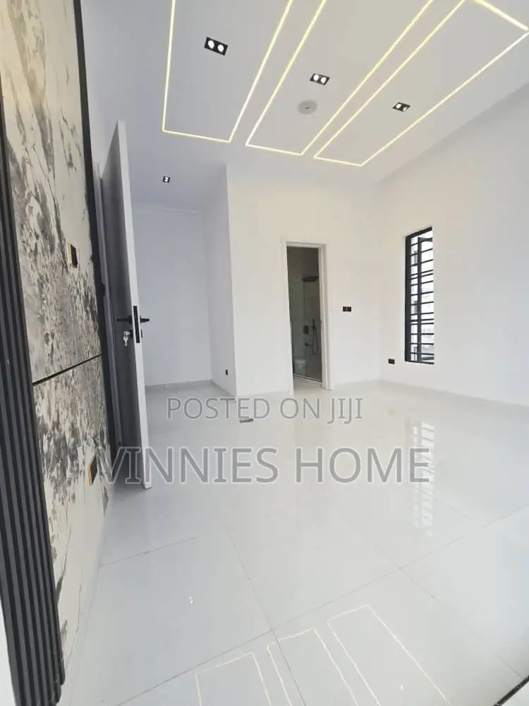 3bdrm Duplex in Oral Estate, Lekki Phase 2 for sale in Lekki Phase 2