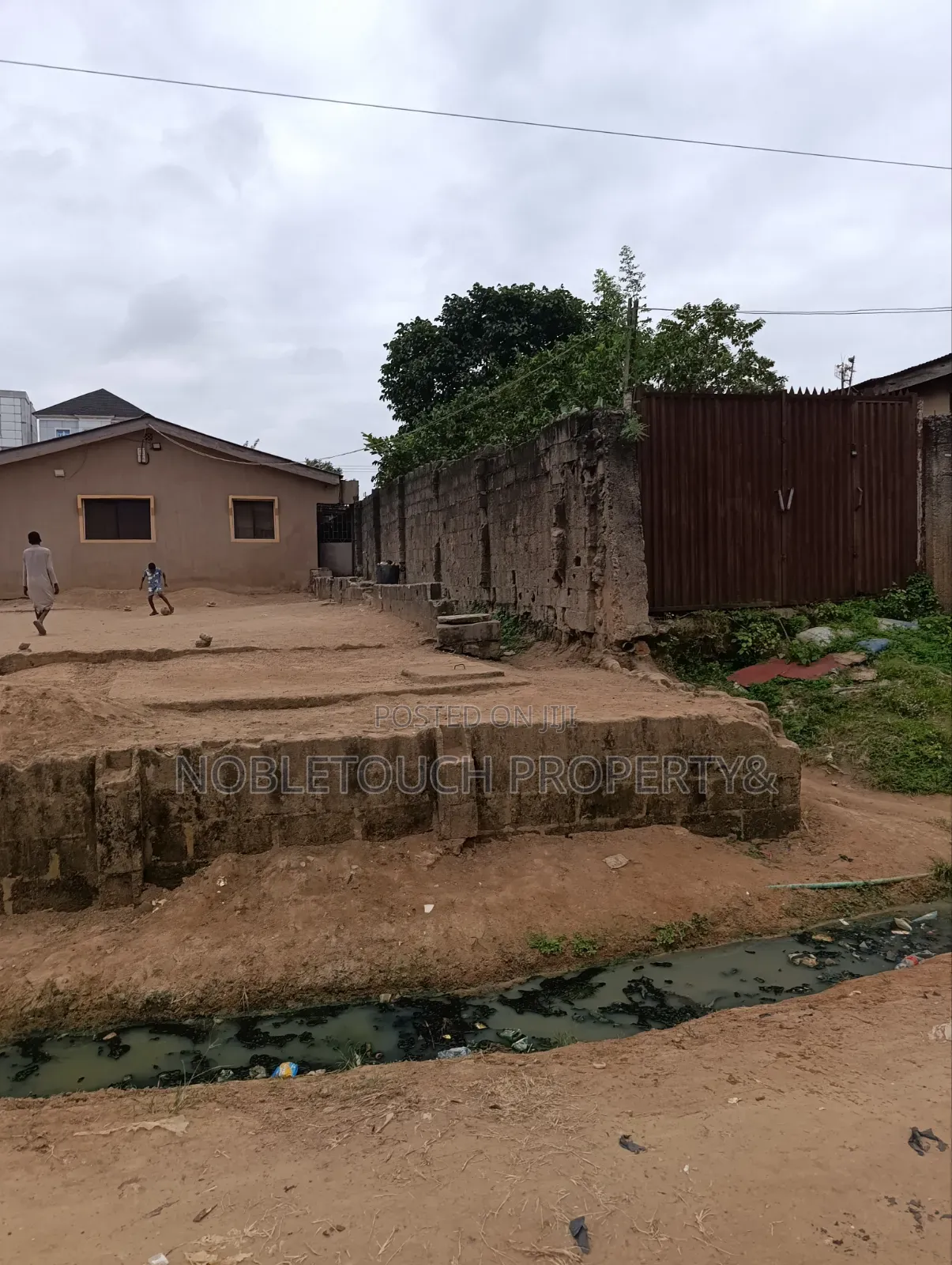 2bdrm Bungalow in Bolurunpelu Street, College for sale in College