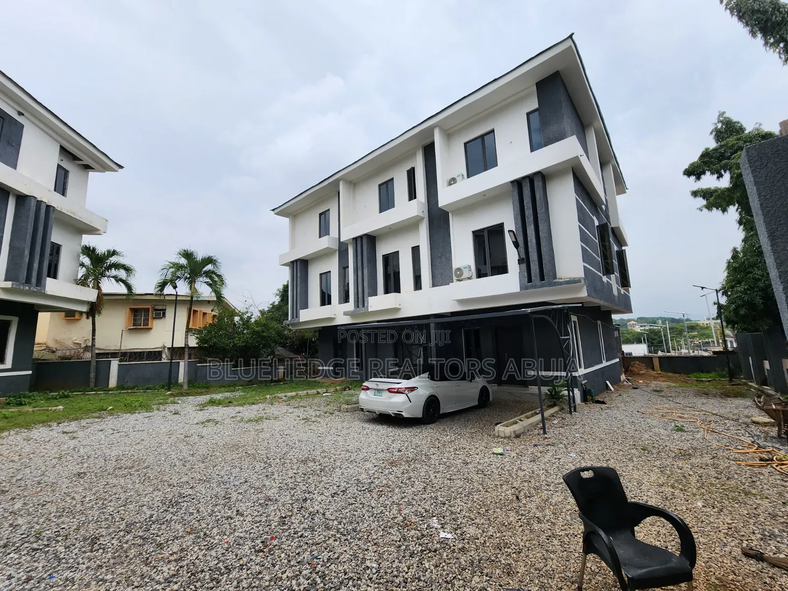 4bdrm Duplex in Zone 5 / Wuse for sale in Zone 5 / Wuse