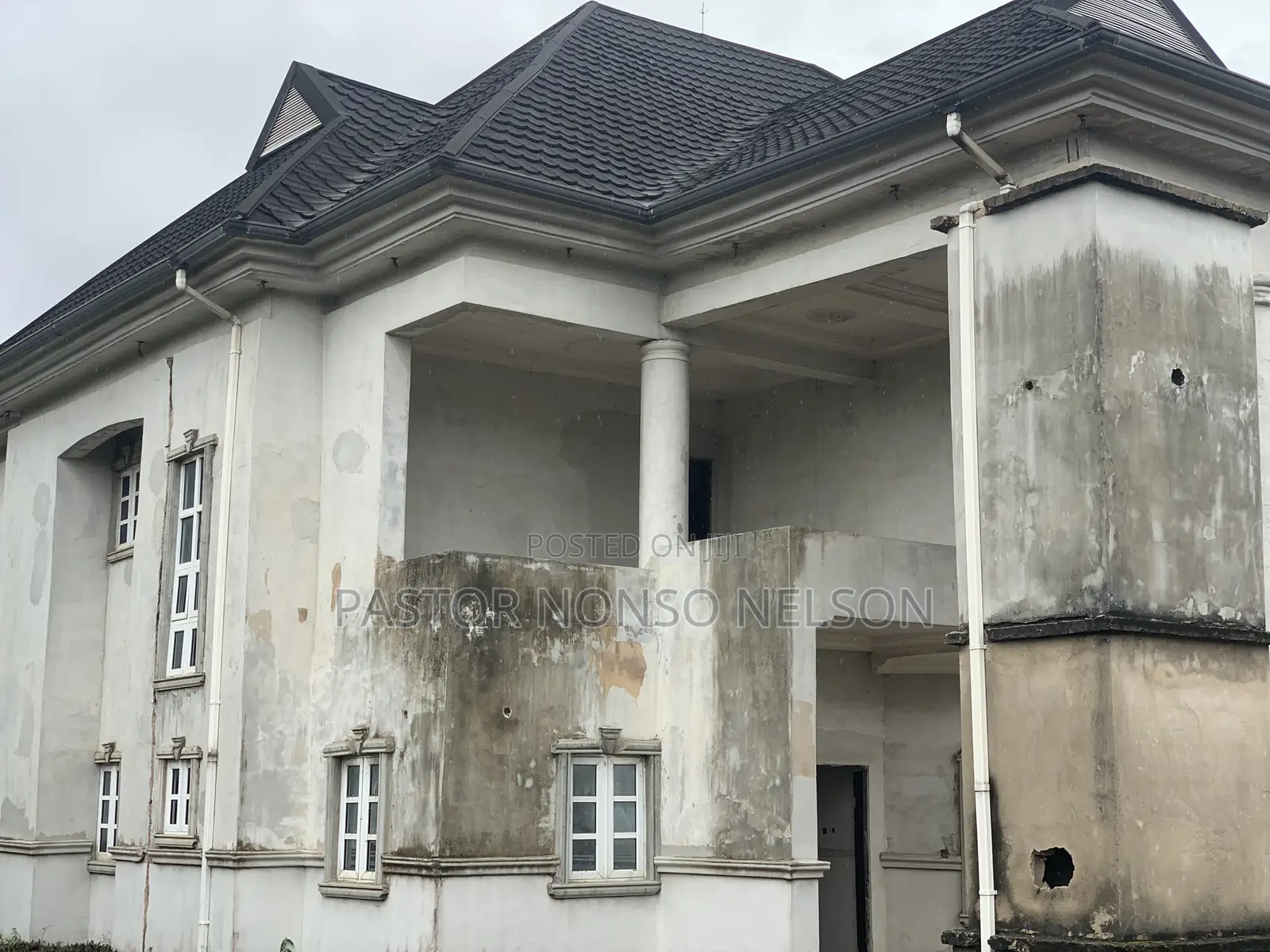 6bdrm Duplex in Area C Layout, Owerri for sale in Owerri