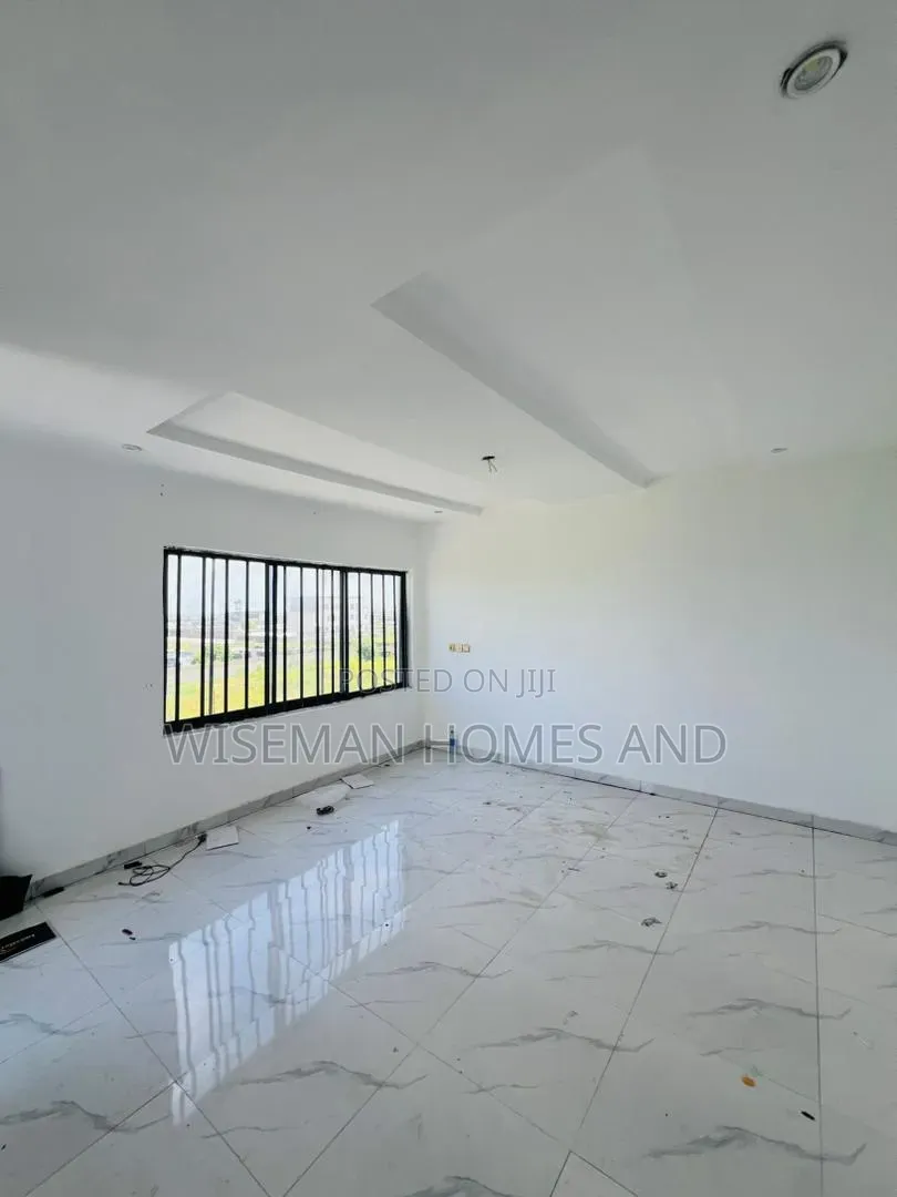 4bdrm Duplex in Orchid Road, Lekki Expressway for rent in Lekki Expressway