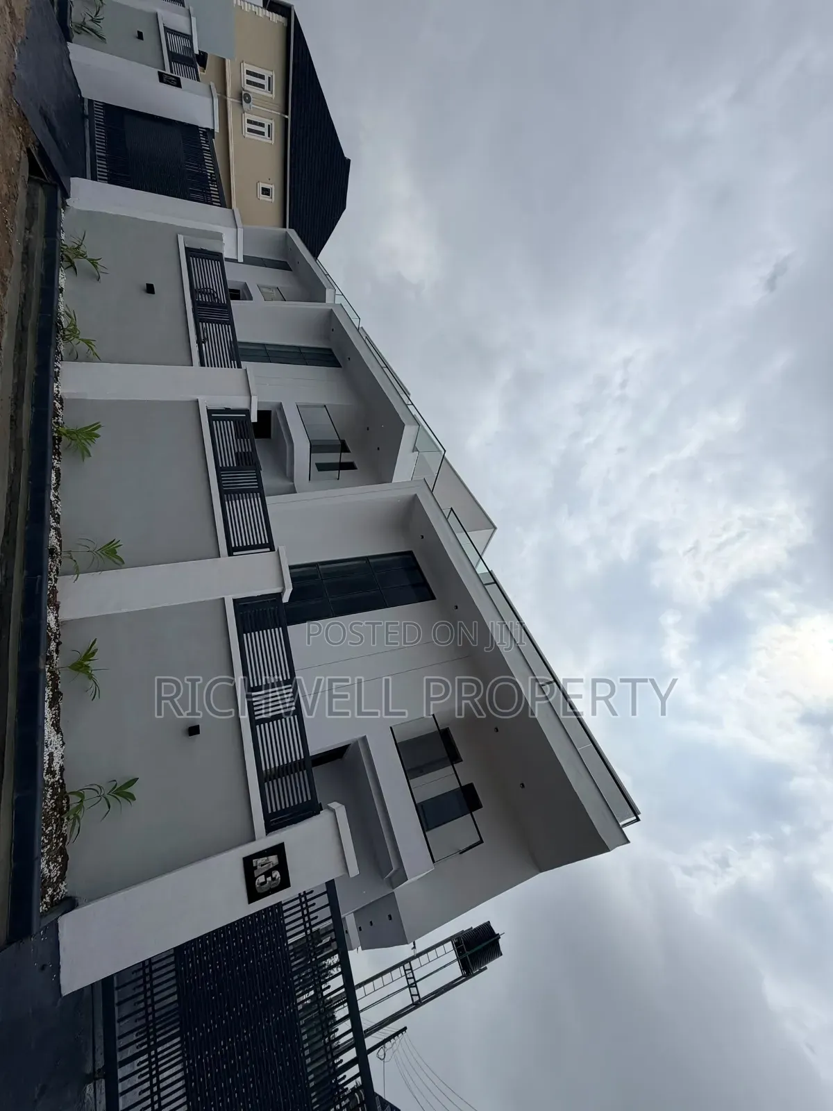 4bdrm Duplex in Carlton Gate Estates, Akobo for sale in Akobo