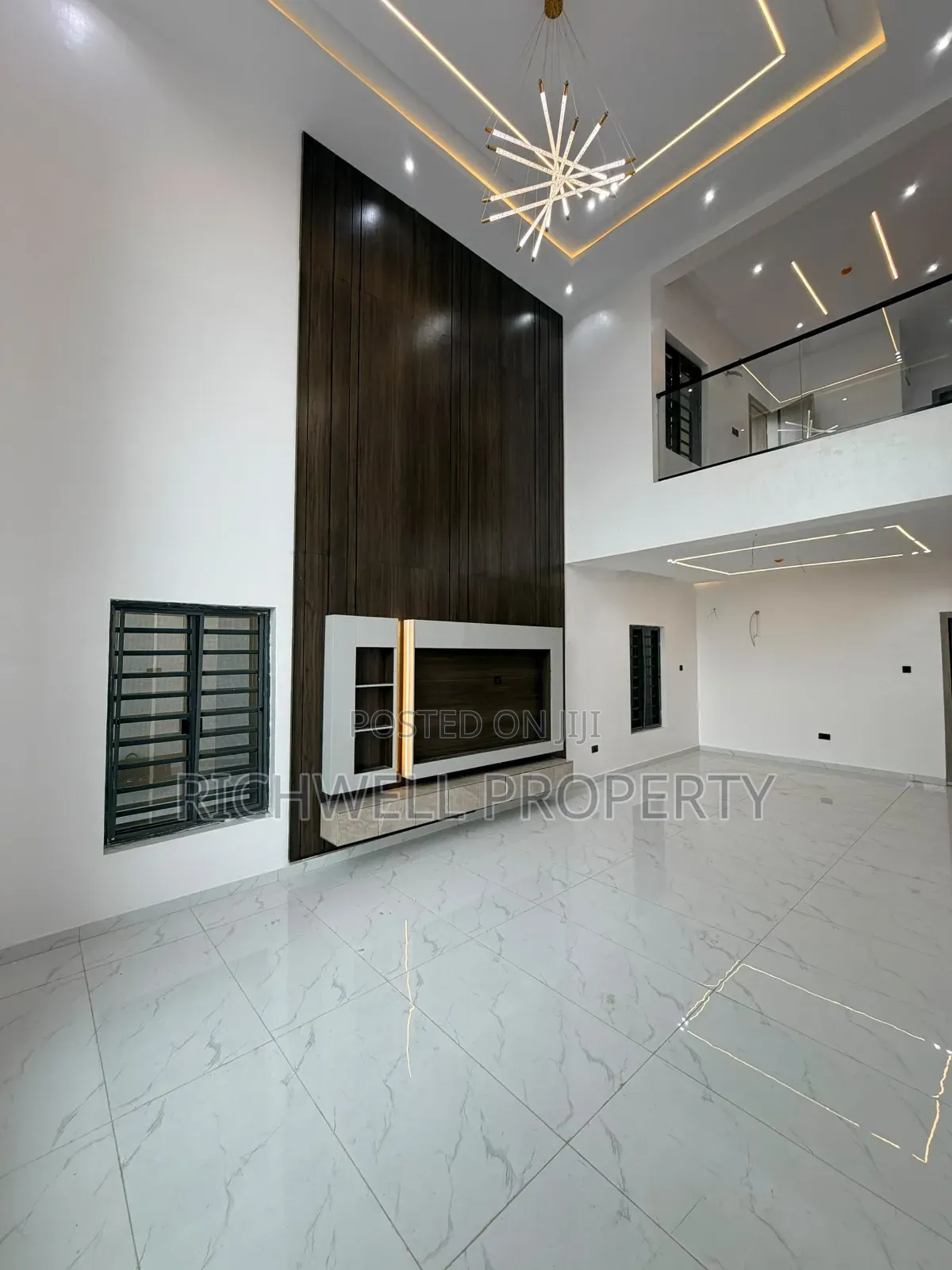 4bdrm Duplex in Carlton Gate Estates, Akobo for sale in Akobo
