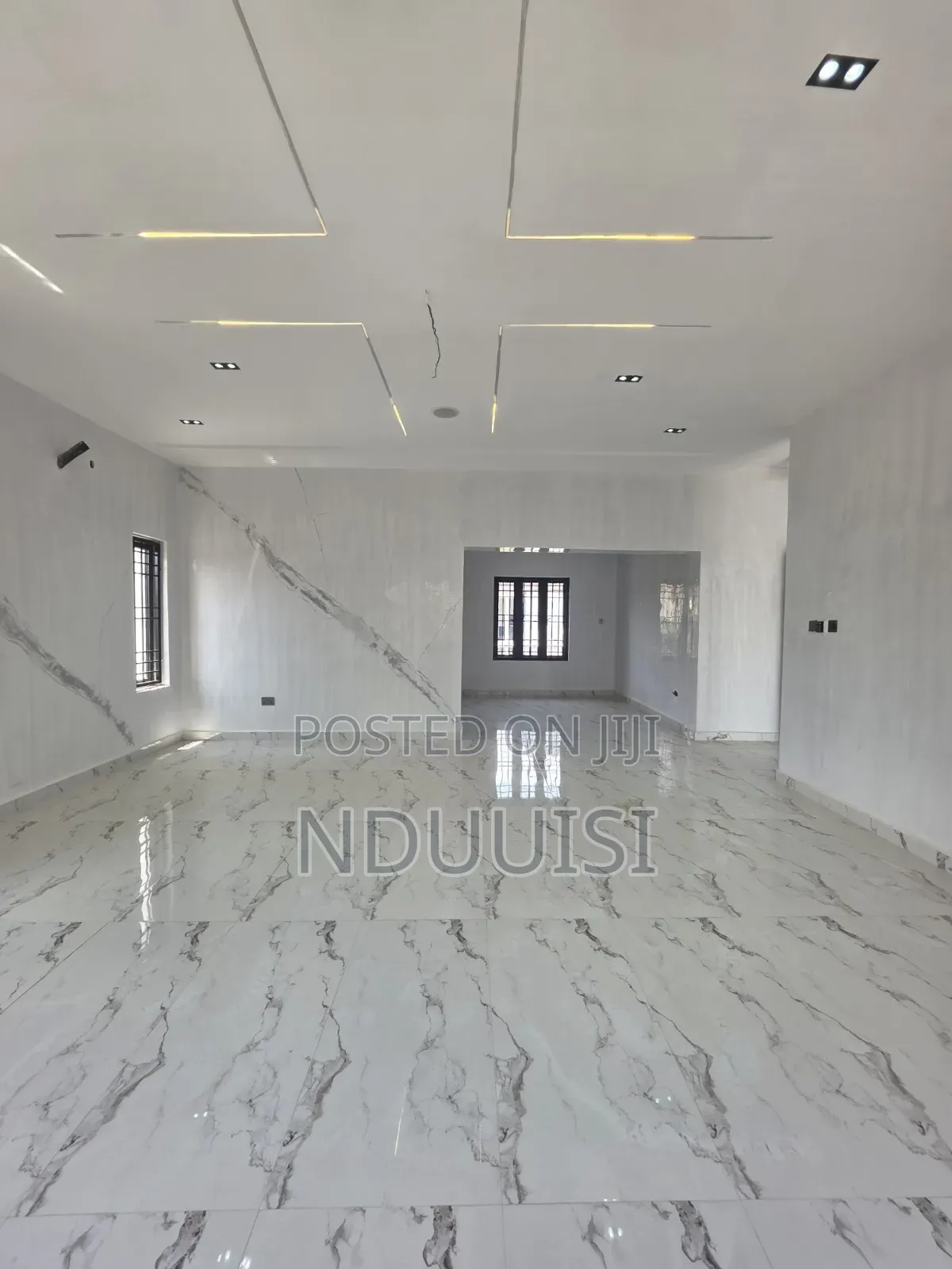 4bdrm Townhouse/Terrace in Apo Resettlement for sale in Apo Resettlement