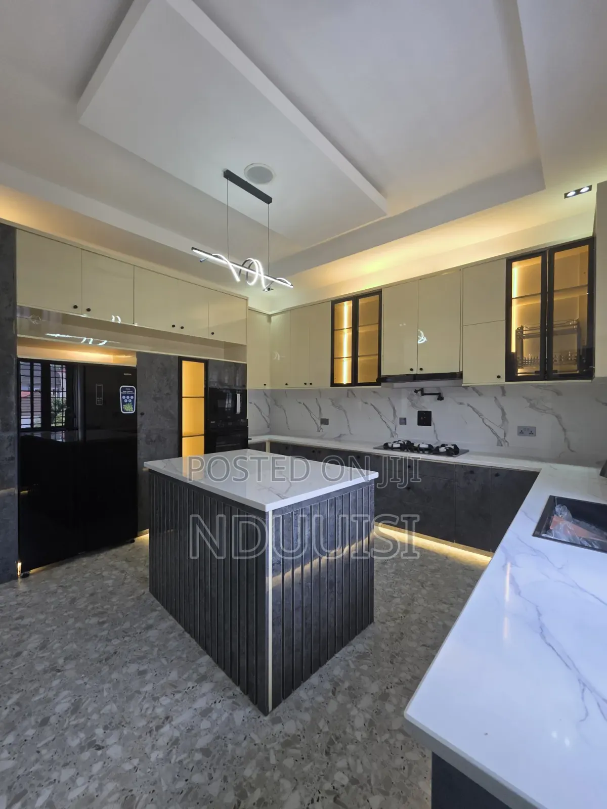 4bdrm Townhouse/Terrace in Apo Resettlement for sale in Apo Resettlement