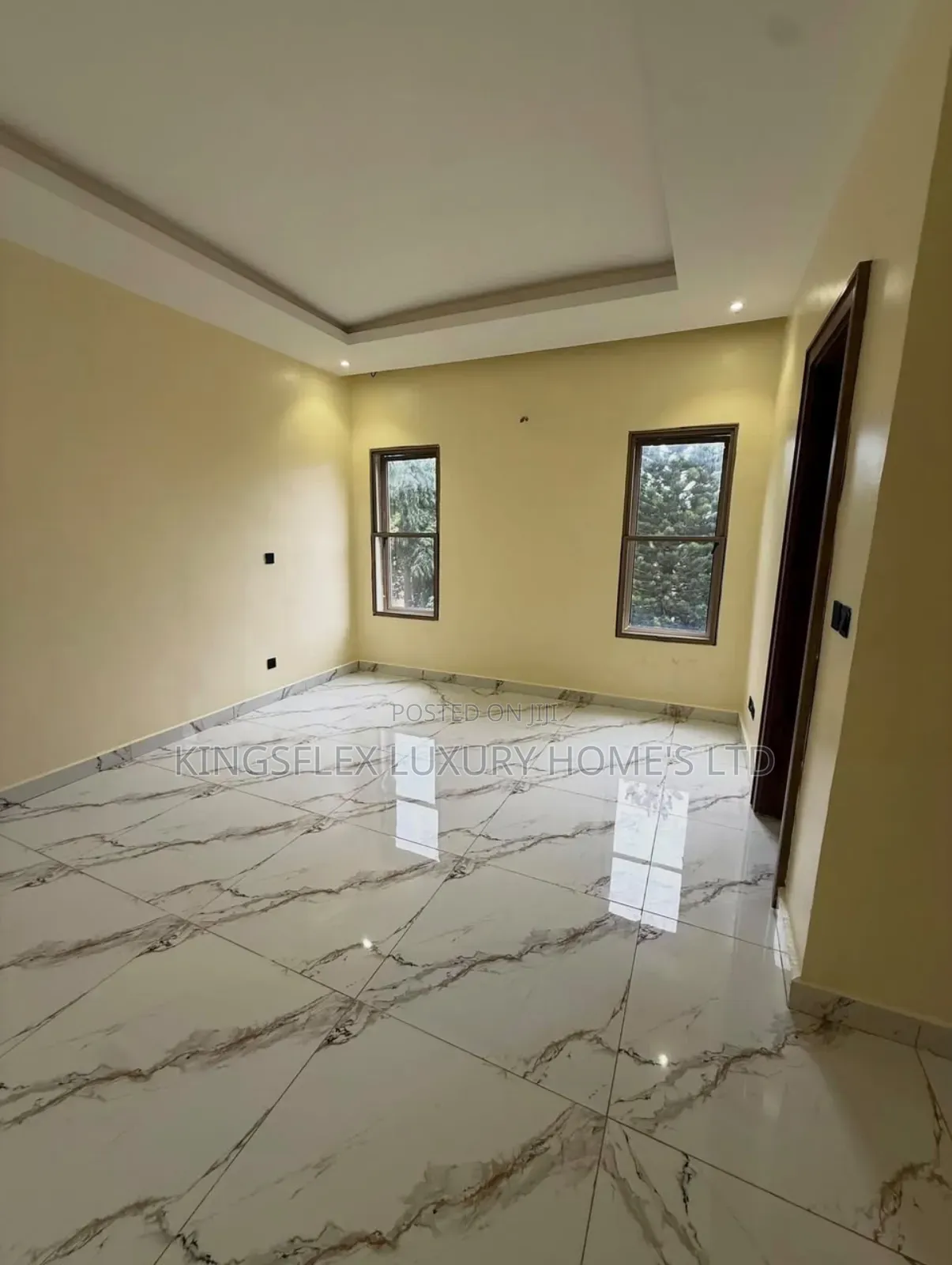 5bdrm Townhouse/Terrace in Estate, Maitama for sale in Maitama