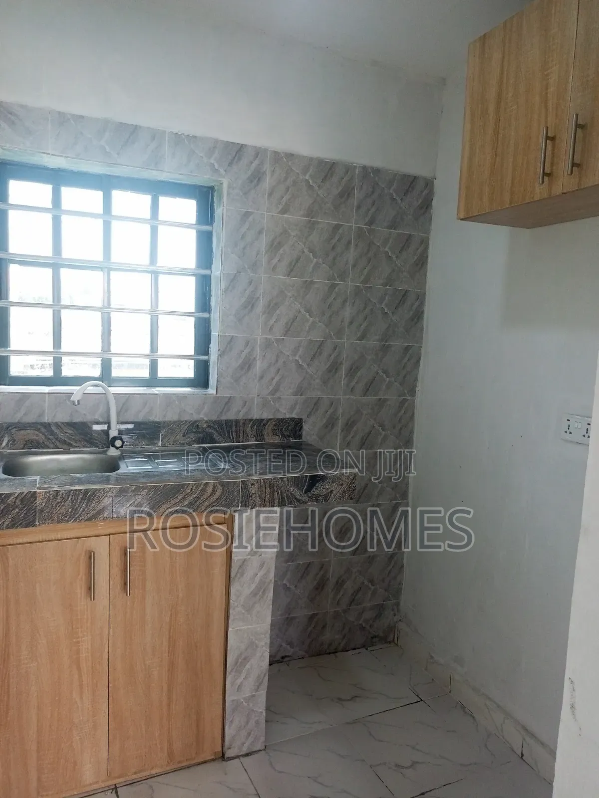 1bdrm House in With Solar Power,, Elemoro for rent in Elemoro