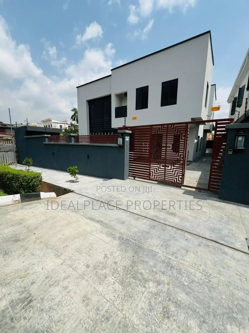 4bdrm Duplex in Adeniyi Jones for sale in Adeniyi Jones