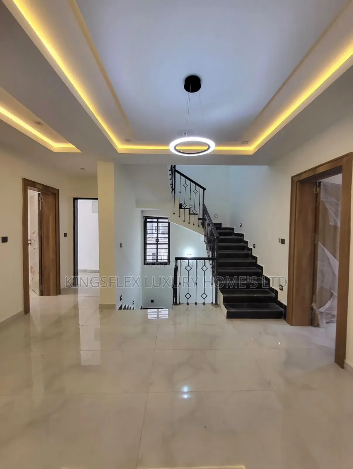 4bdrm Townhouse/Terrace in Estate, Guzape District for sale in Guzape District