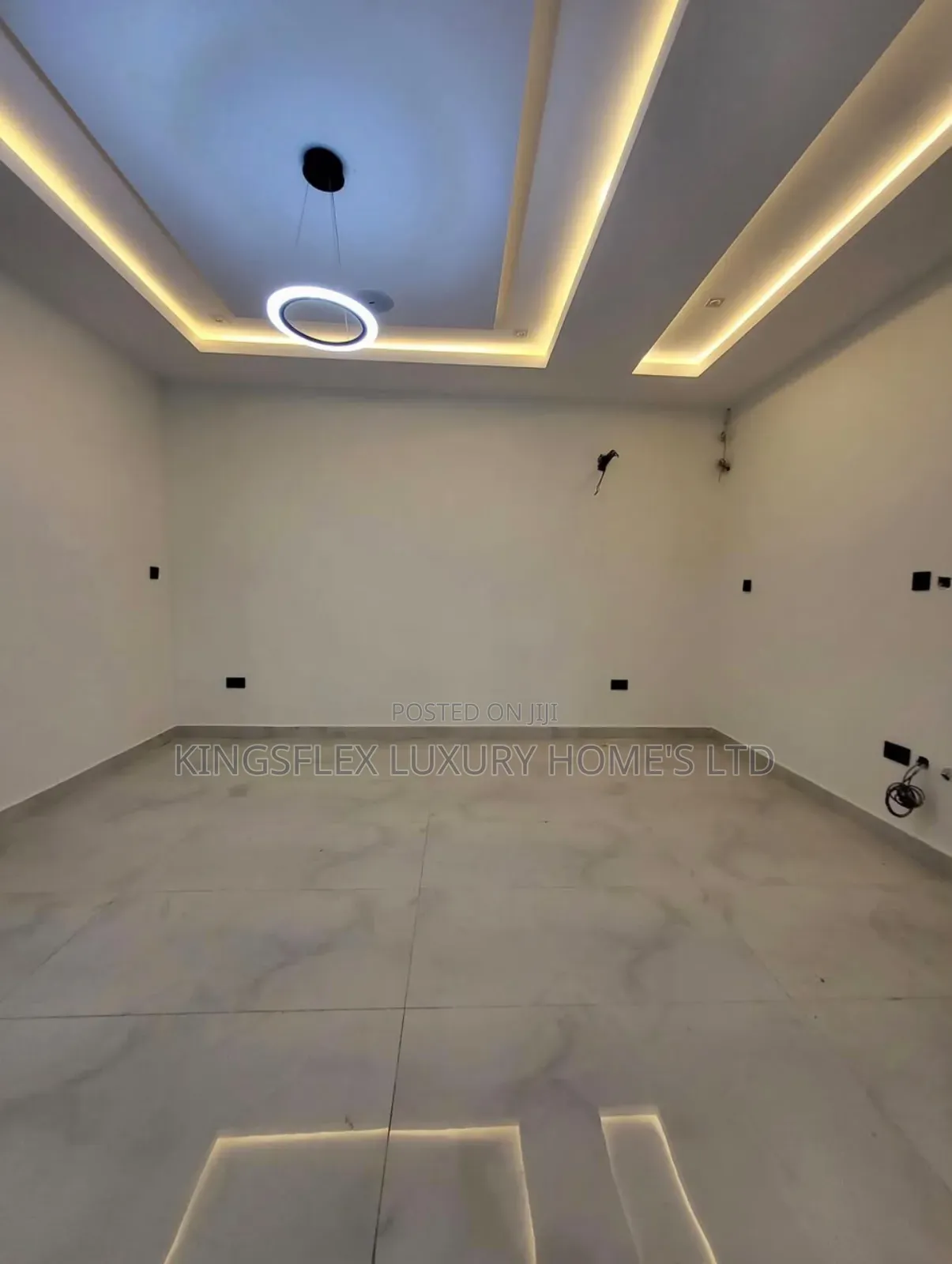 4bdrm Townhouse/Terrace in Estate, Guzape District for sale in Guzape District