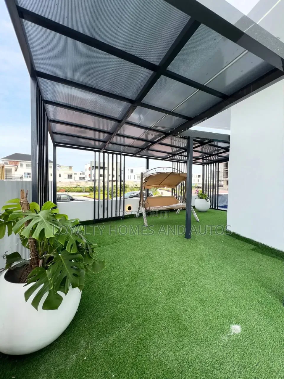 5bdrm Duplex in Osapa london for sale in Osapa london
