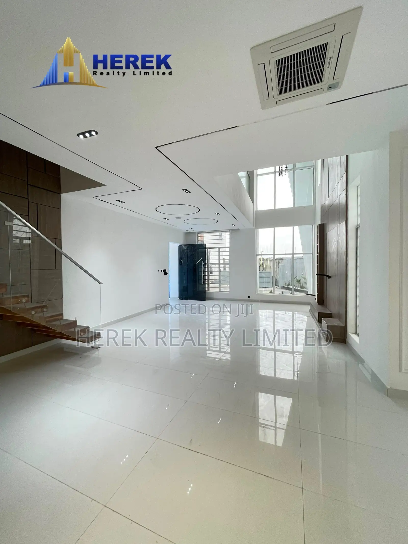 5bdrm Duplex in Chevron Alternative for sale in Chevron