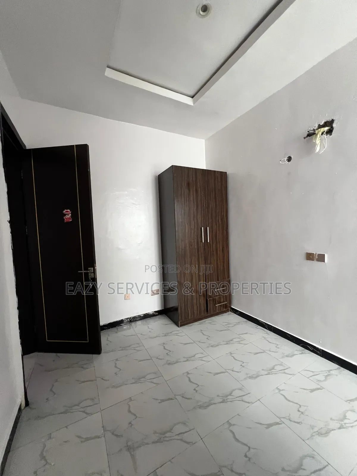1bdrm Shared Apartment in Gated And Secured, Ikate for rent in Ikate