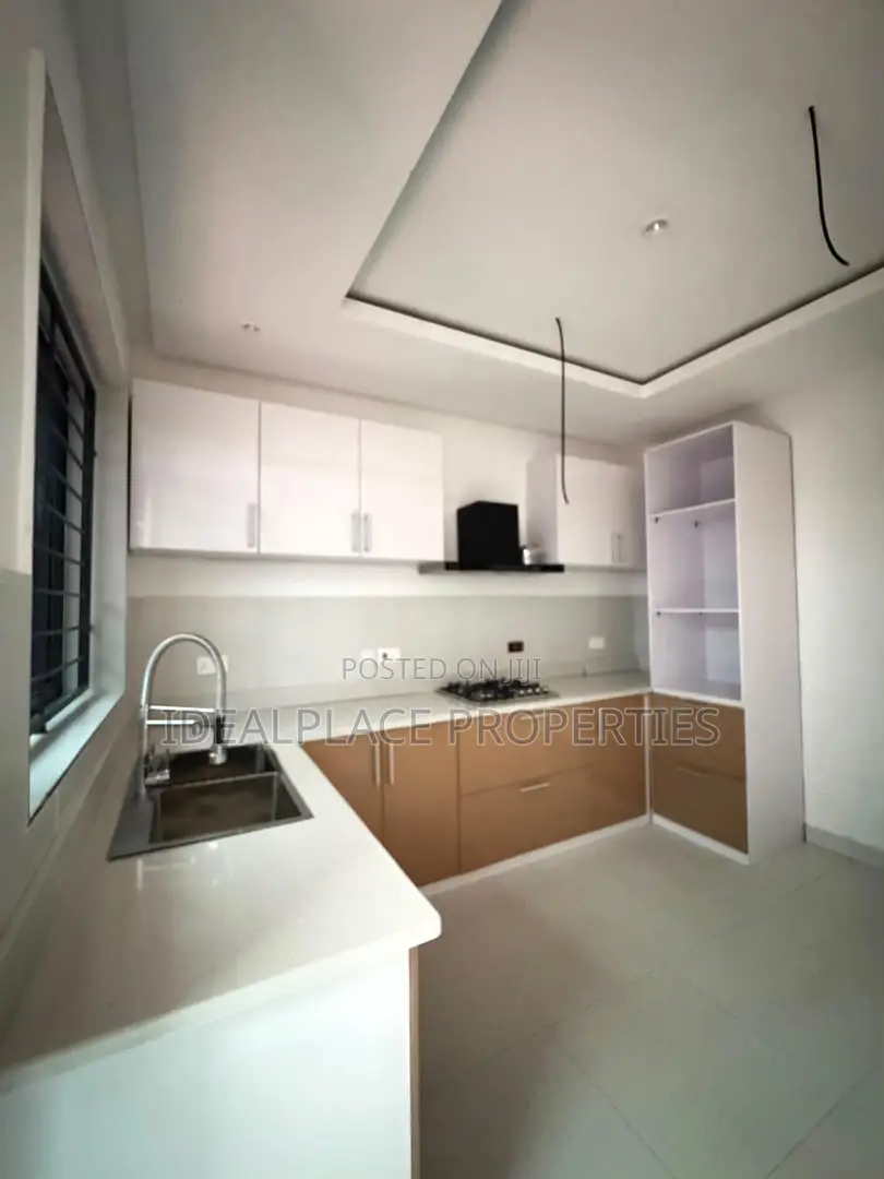 4bdrm Duplex in Opebi for sale in Opebi