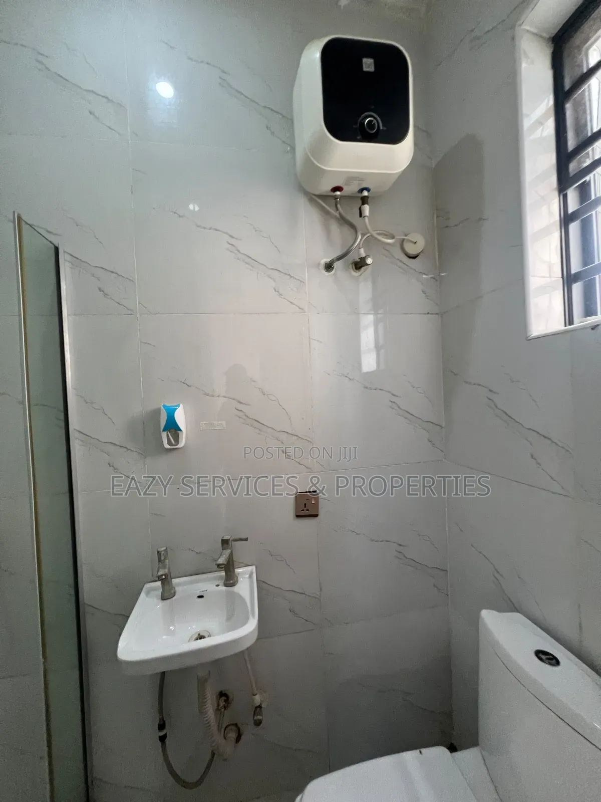 1bdrm Shared Apartment in Gated And Secured, Ikate for rent in Ikate