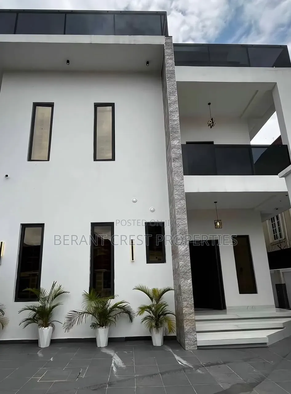 5bdrm Mansion in Zone E Extension Apo for sale in Apo Resettlement
