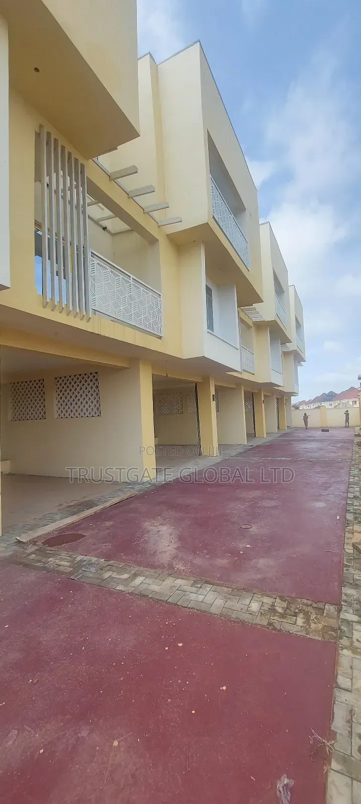 3bdrm Duplex in Guzape District for sale in Guzape District