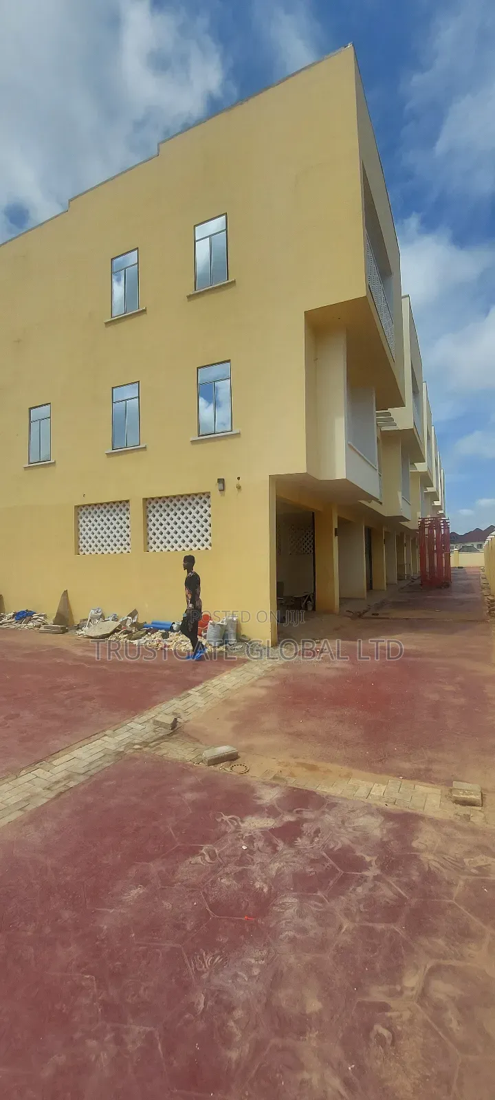 3bdrm Duplex in Guzape District for sale in Guzape District