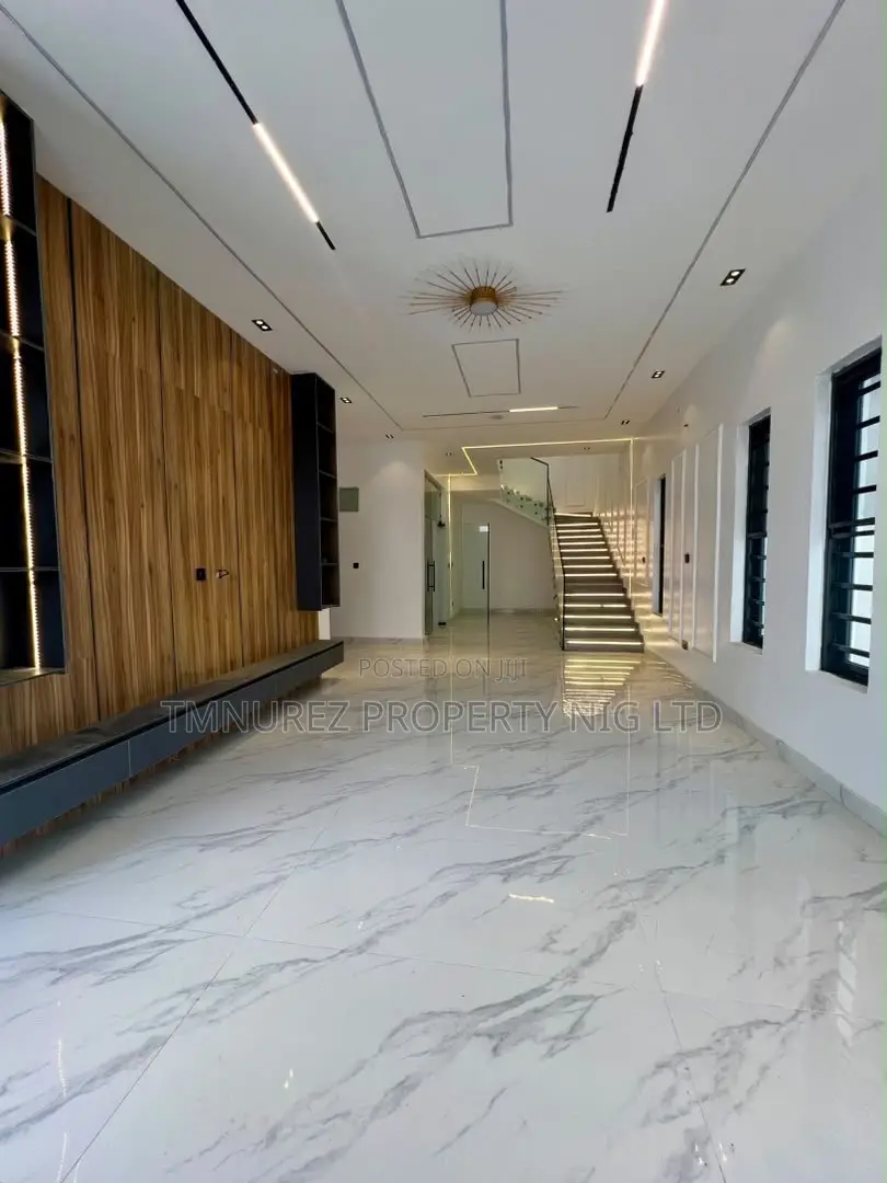 4bdrm Duplex in Ajah for sale in Ajah