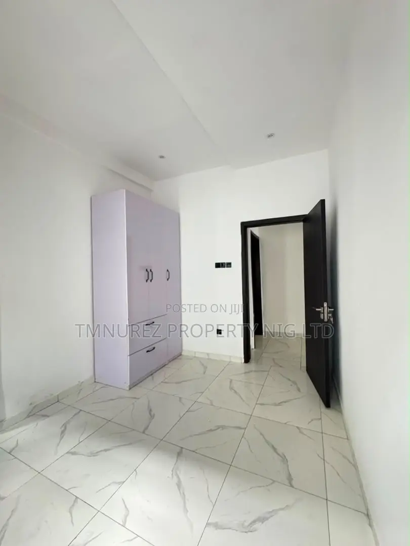 3bdrm Apartment in Gbagada for sale in Gbagada