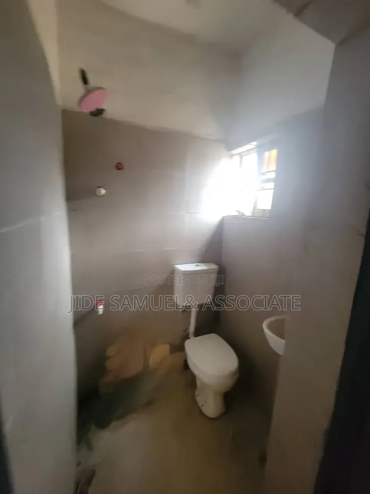 1bdrm Apartment in Ayobo for rent in Ayobo